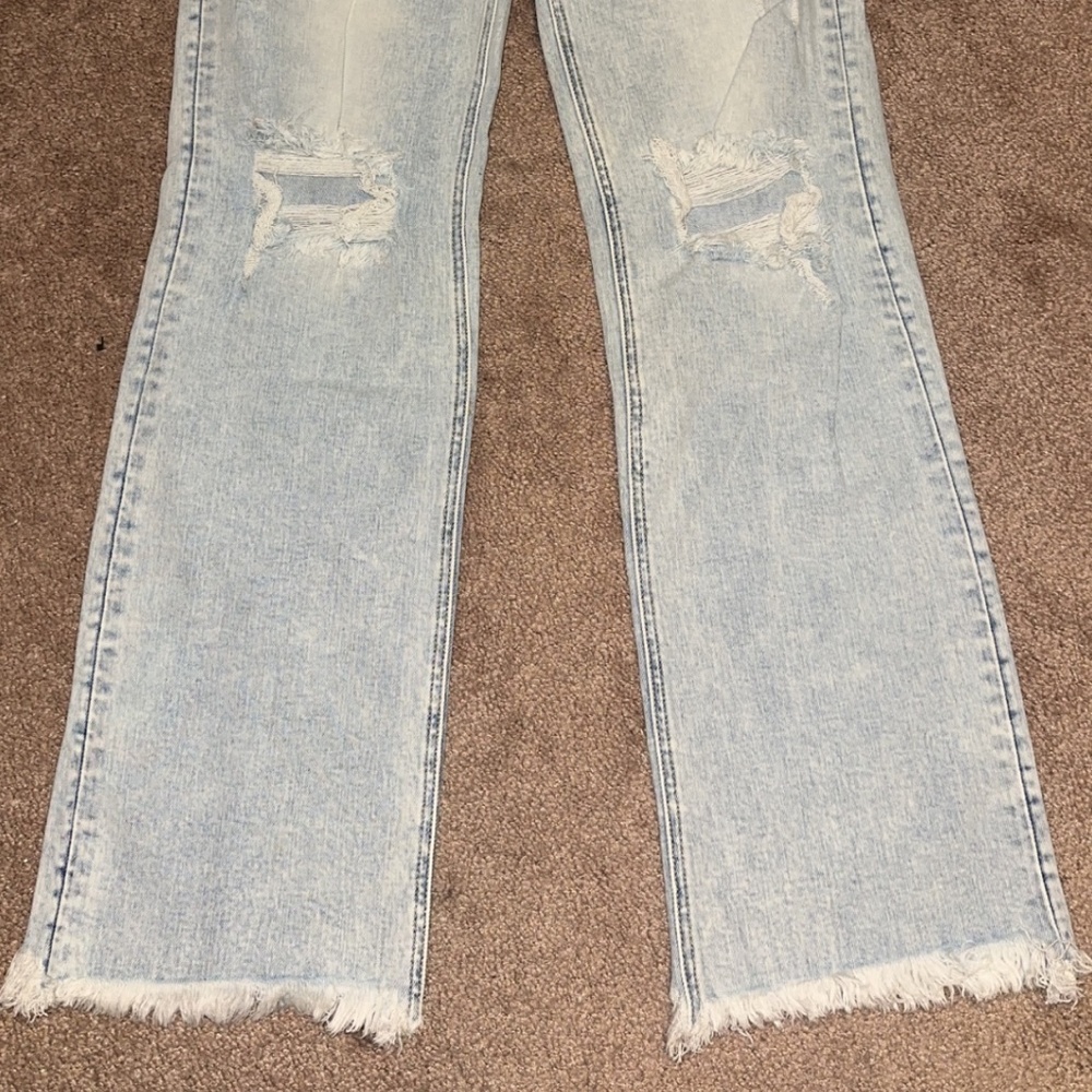 Val High Rise Distressed Risen Jeans - Picture 4 of 6